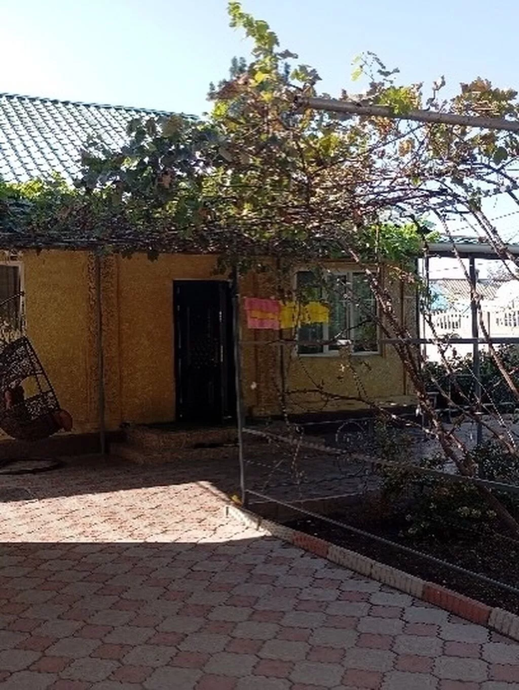 Продаю дом верхней части города Кара Балта по улице Мотросова участок
