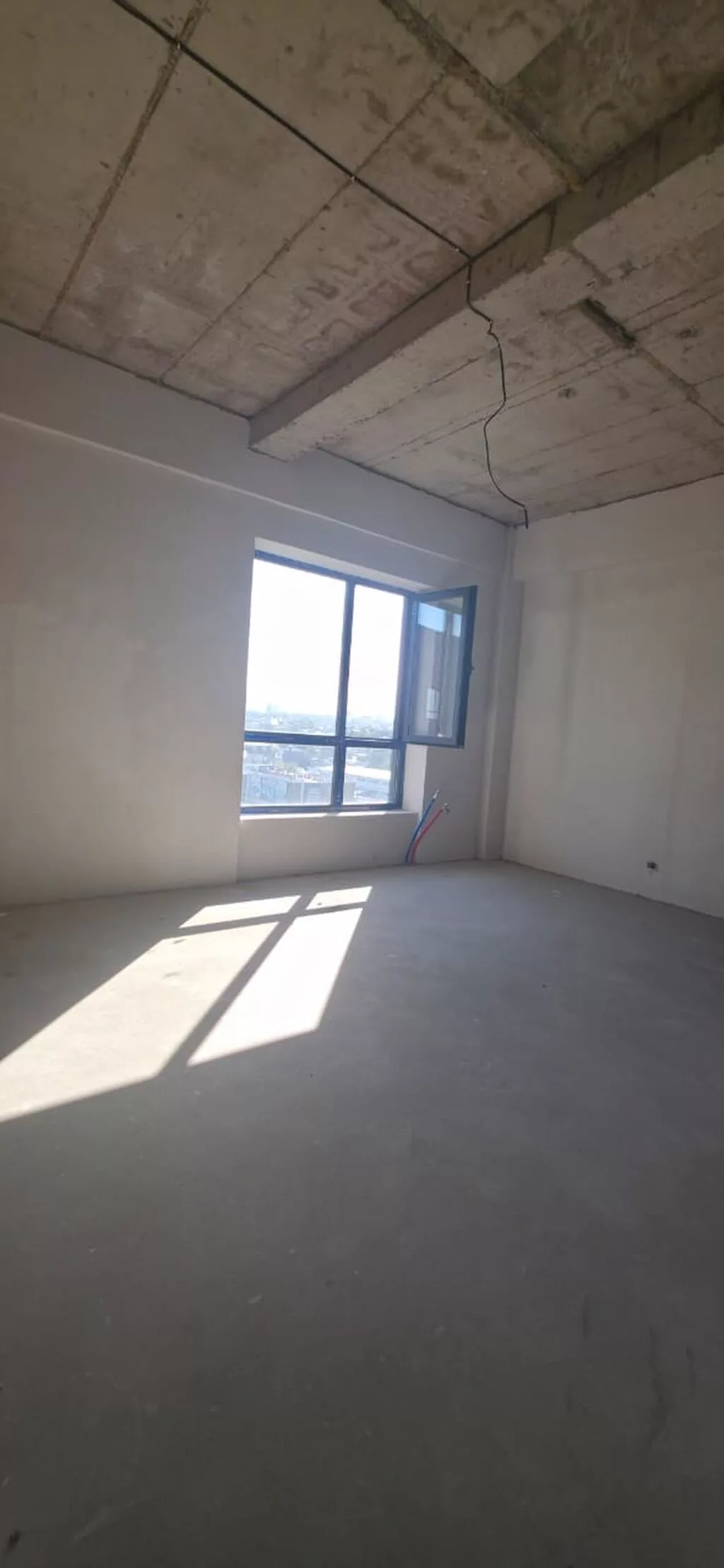 3 комнаты, 106 м², Таатан ТЦ Элитка, 8 этаж, ПСО (под самоотделку)