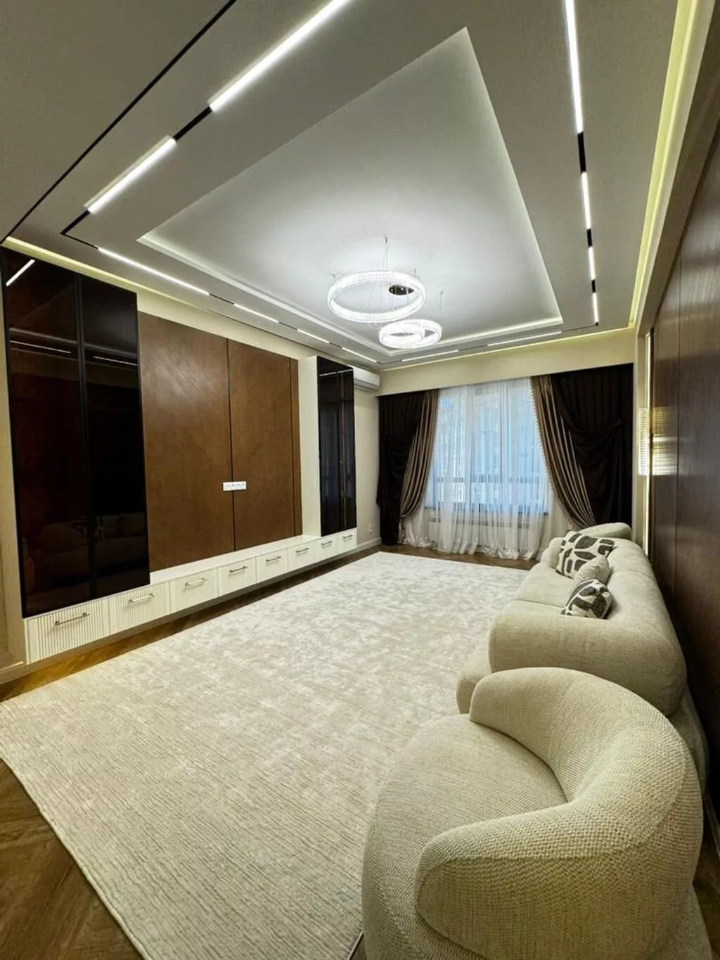 3 комнаты, 104 м², Асанбай мкр Элитка, 14 этаж
