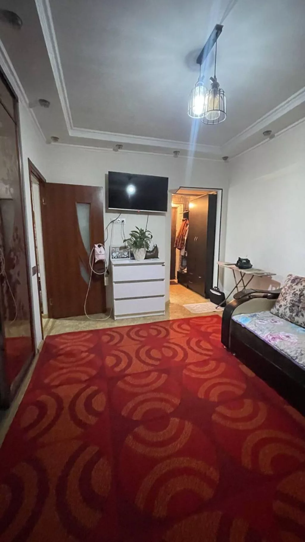 1 комната, 33 м², Пишпек Хрущевка, 3 этаж, Евроремонт