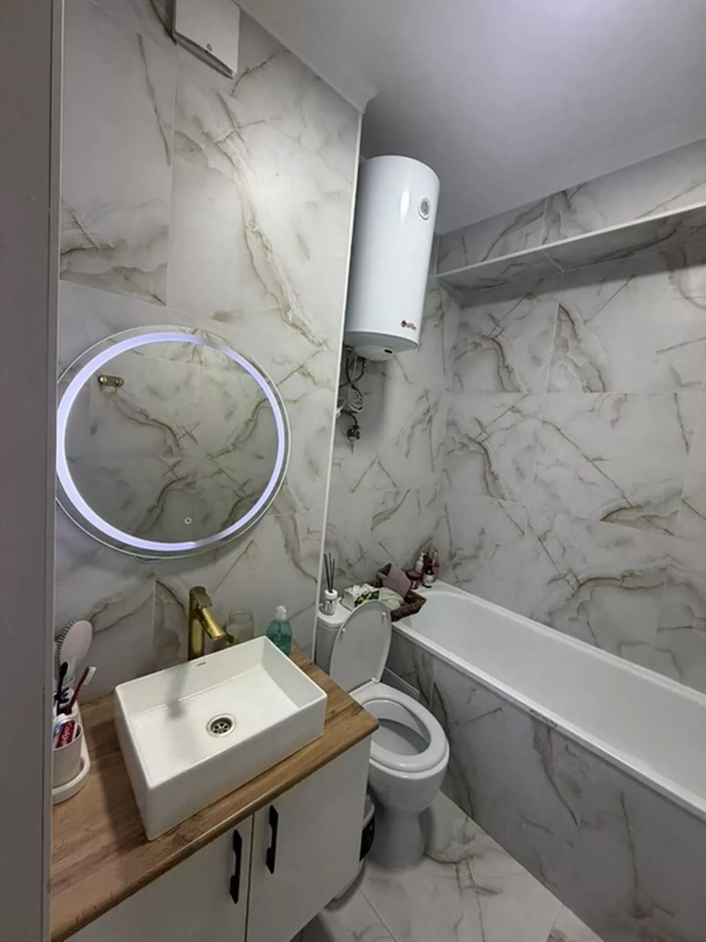 1 комната, 42 м², 12 мкр Элитка, 4 этаж, Евроремонт