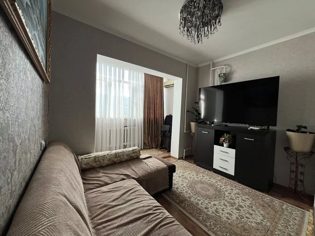 5 комнат, 120 м², ул. Карла Маркса 105 серия, 7 этаж, Косметический ремонт
