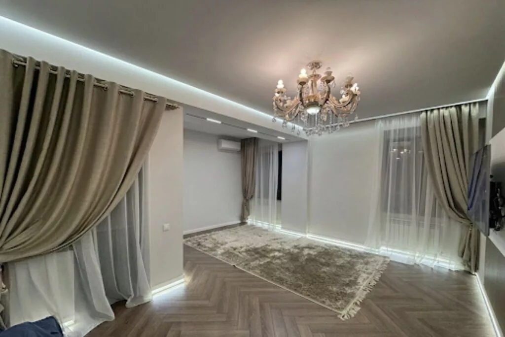 3 комнаты, 87 м², Космос Элитка, 6 этаж, Дизайнерский ремонт