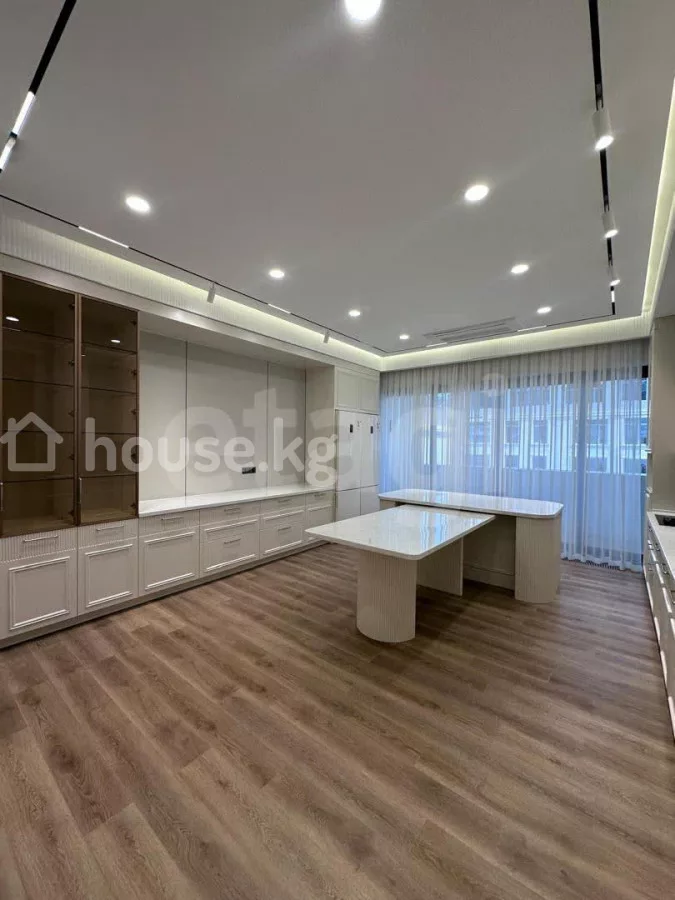 Аренда 4-комн. квартира: город Бишкек, АУЦА — за 323 750 ⃀ — MHouse (house.kg)