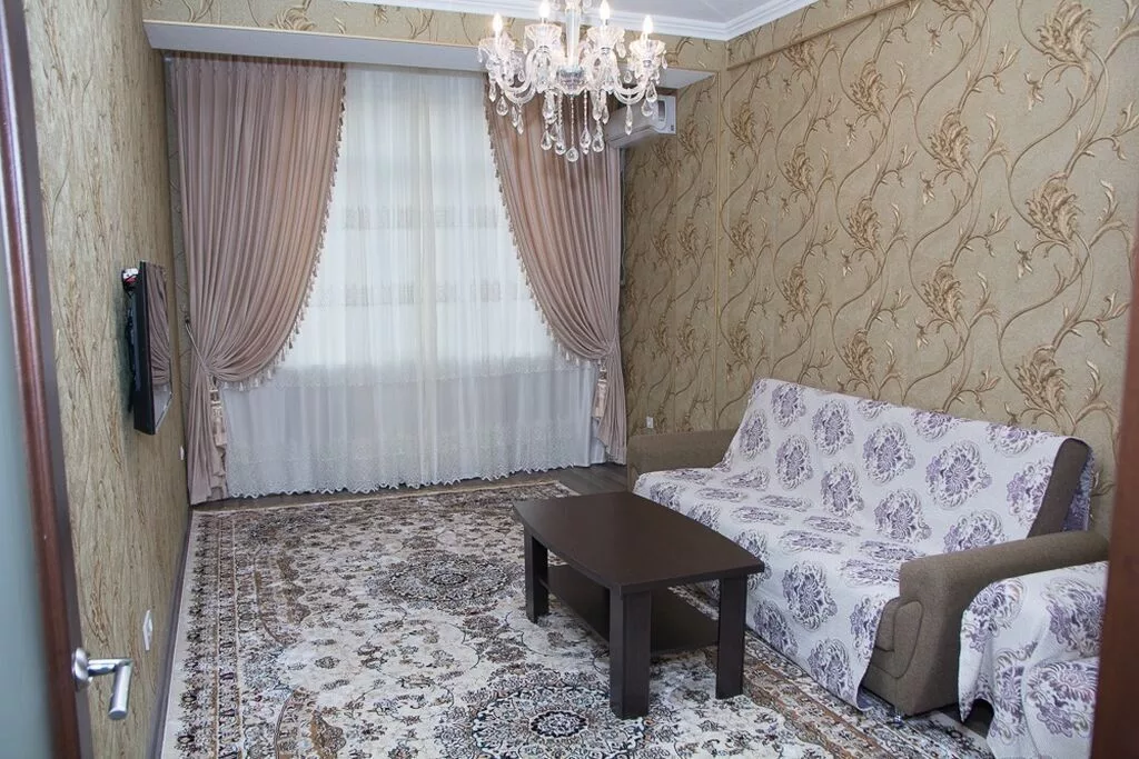 Сдаётся 2-комнатная квартира — район Бишкек Парк ТРЦ (70м2) Только