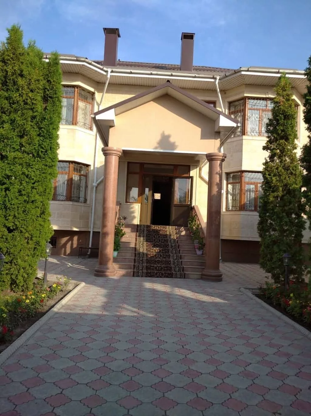 400 м², 6 комнат и более, Ала-Арча ТРЦ, Семейным
