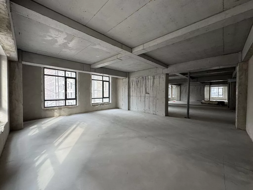 Продажа офисов 246 м², Многоэтажное здание, 2 этаж