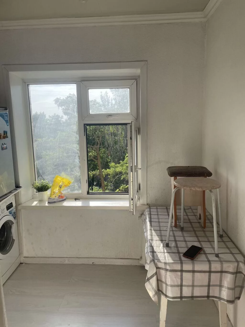 1 комната, 35 м², 8 мкр Индивидуалка, 5 этаж, Требуется ремонт