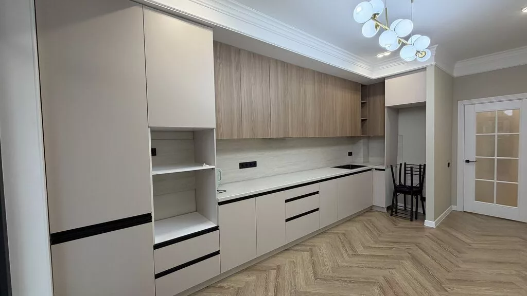 2 комнаты, 58 м², Асанбай мкр Элитка, 2 этаж, Дизайнерский ремонт