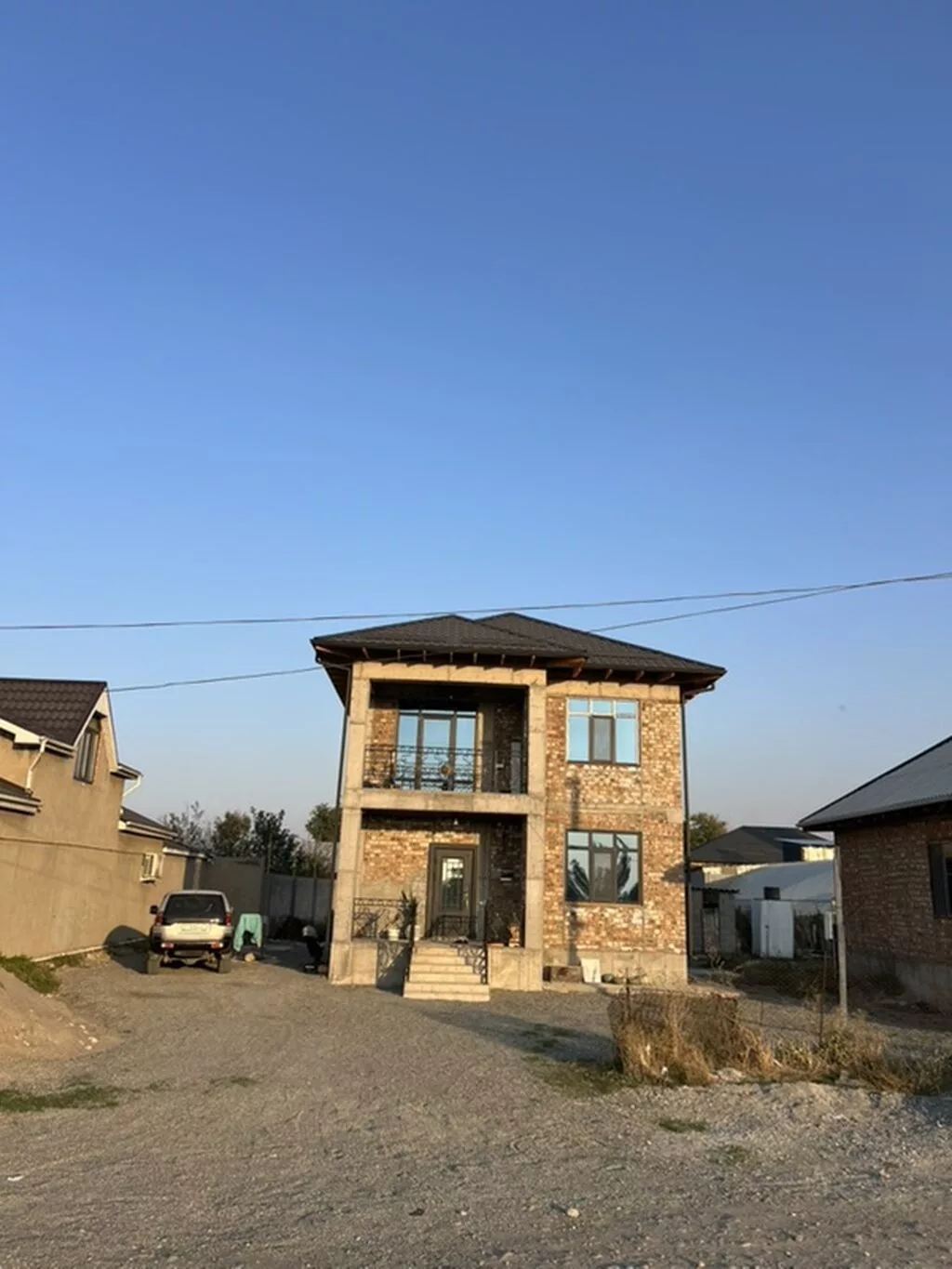4 комнаты, 130 м², 410 соток, Бишкек, Собственник