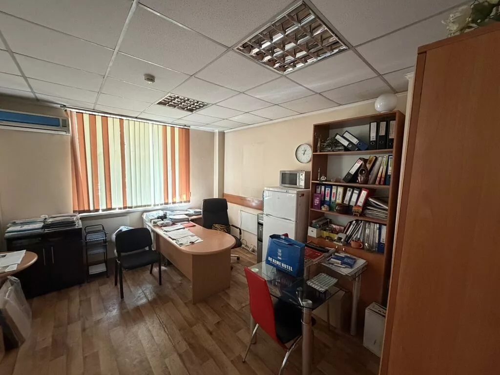 Сдаю The entire office: 50 м², С ремонтом