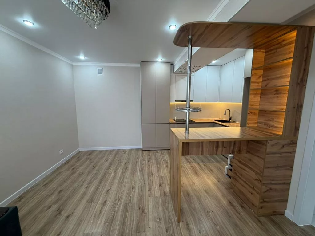 2 комнаты, 55 м², Технопарк 10 этаж