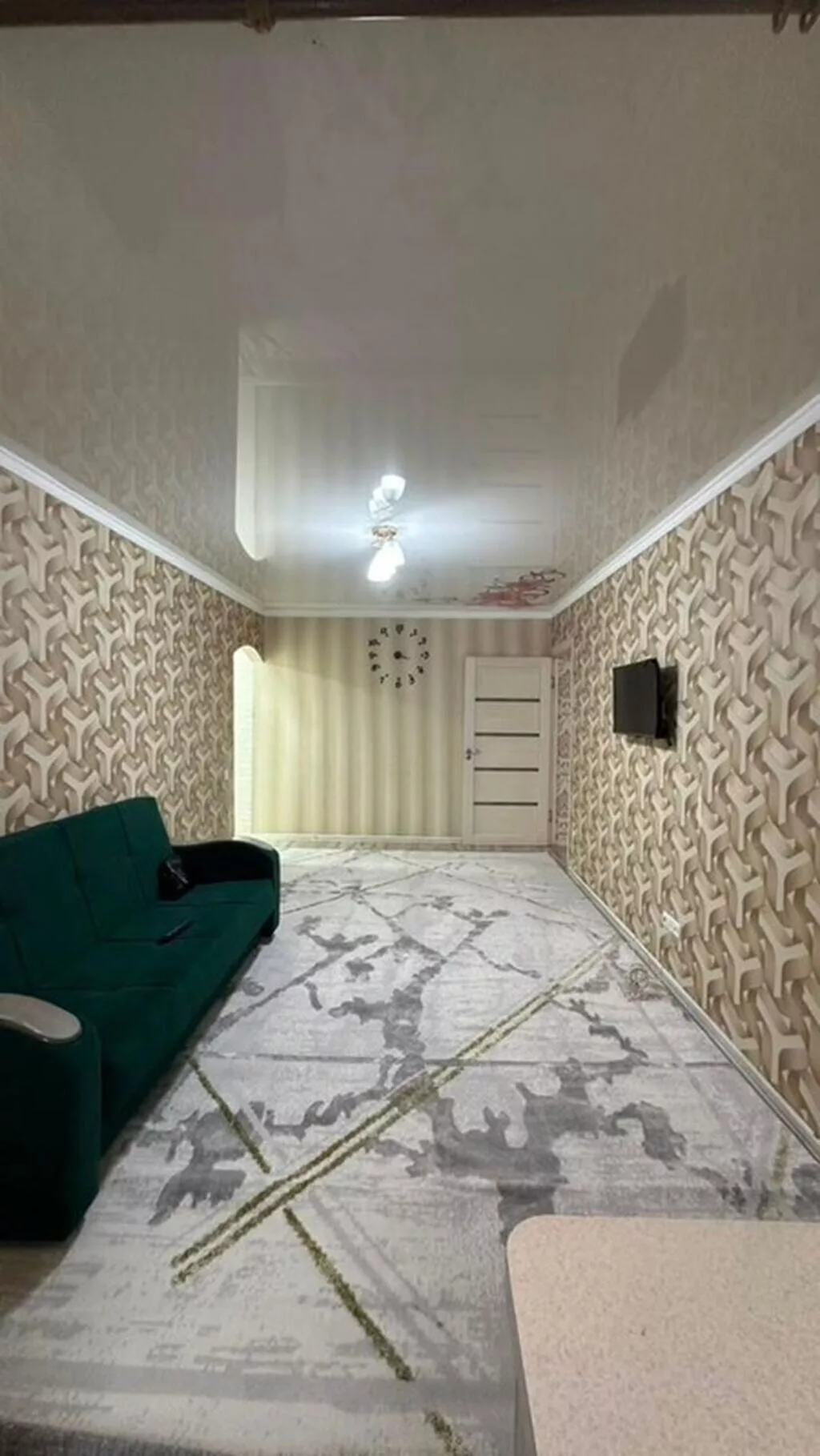 2 комнаты, 45 м², 4 мкр 104 серия, 3 этаж, Косметический ремонт