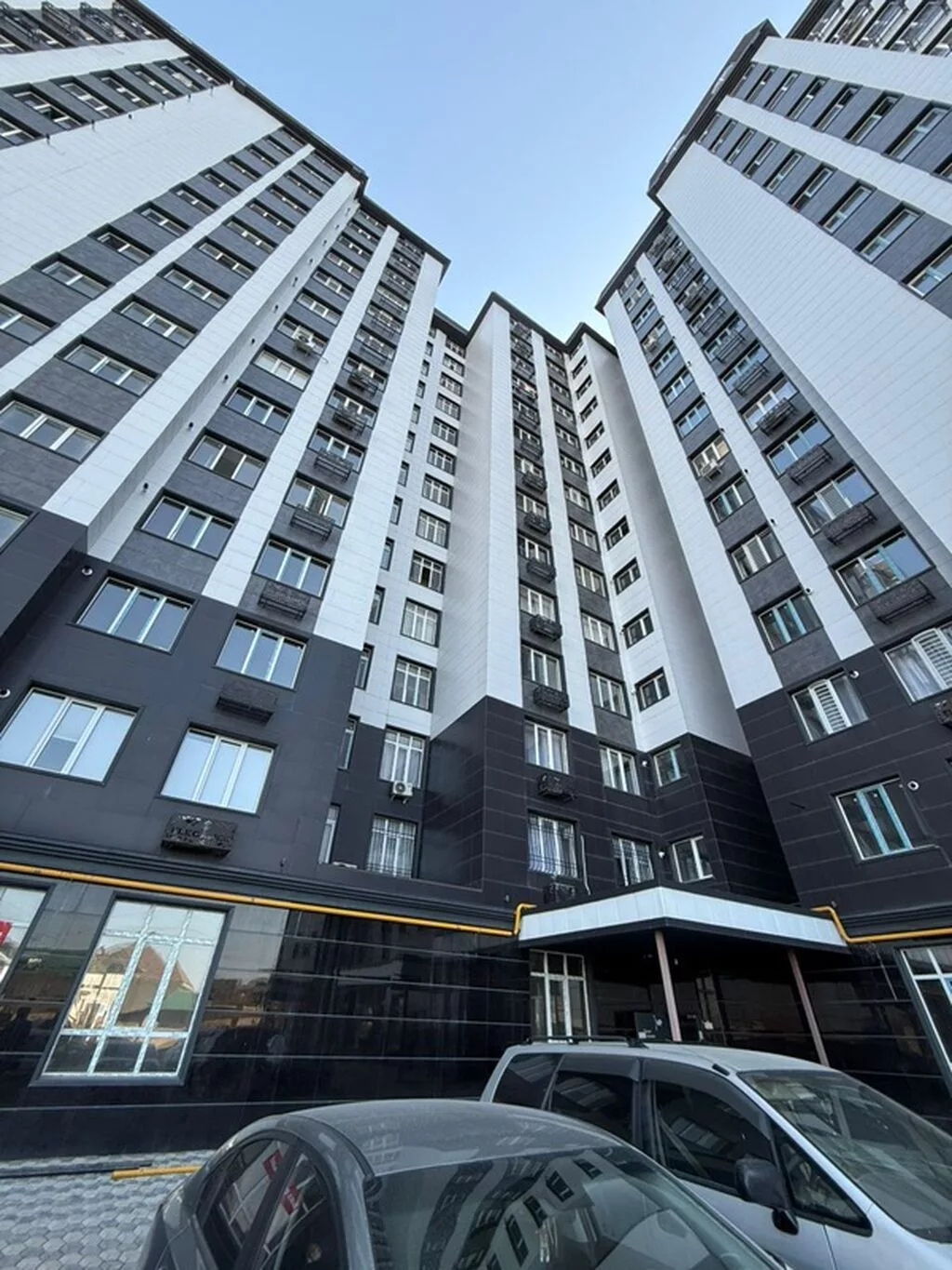 Сдан, Элитка, 3 комнаты, 77 м²