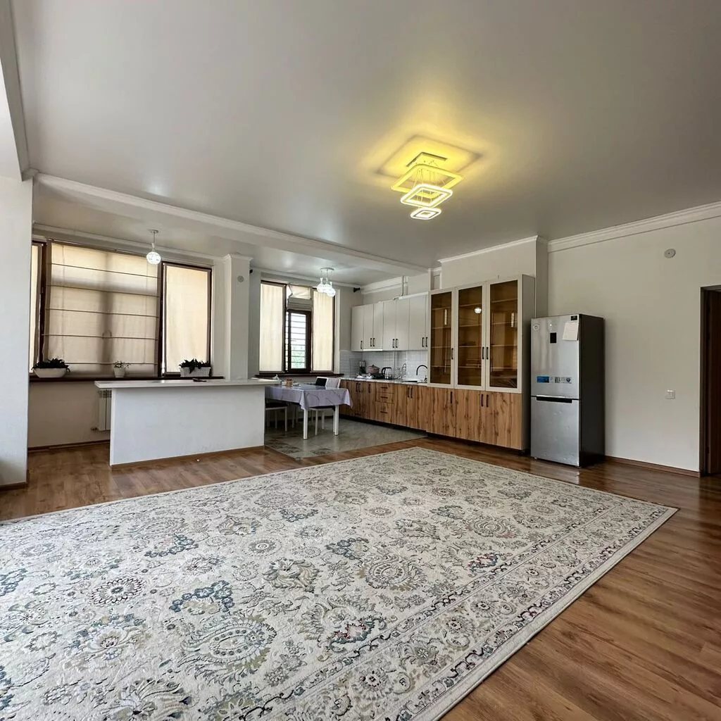 3 комнаты, 98 м², Элитка, 2 этаж, Евроремонт