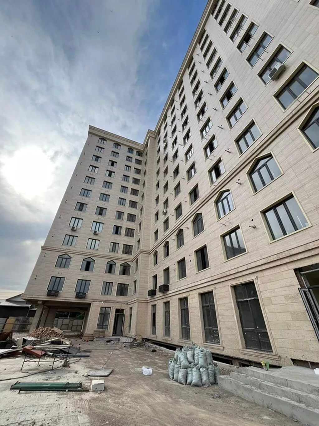 Сдан, Элитка, 2 комнаты, 81 м²