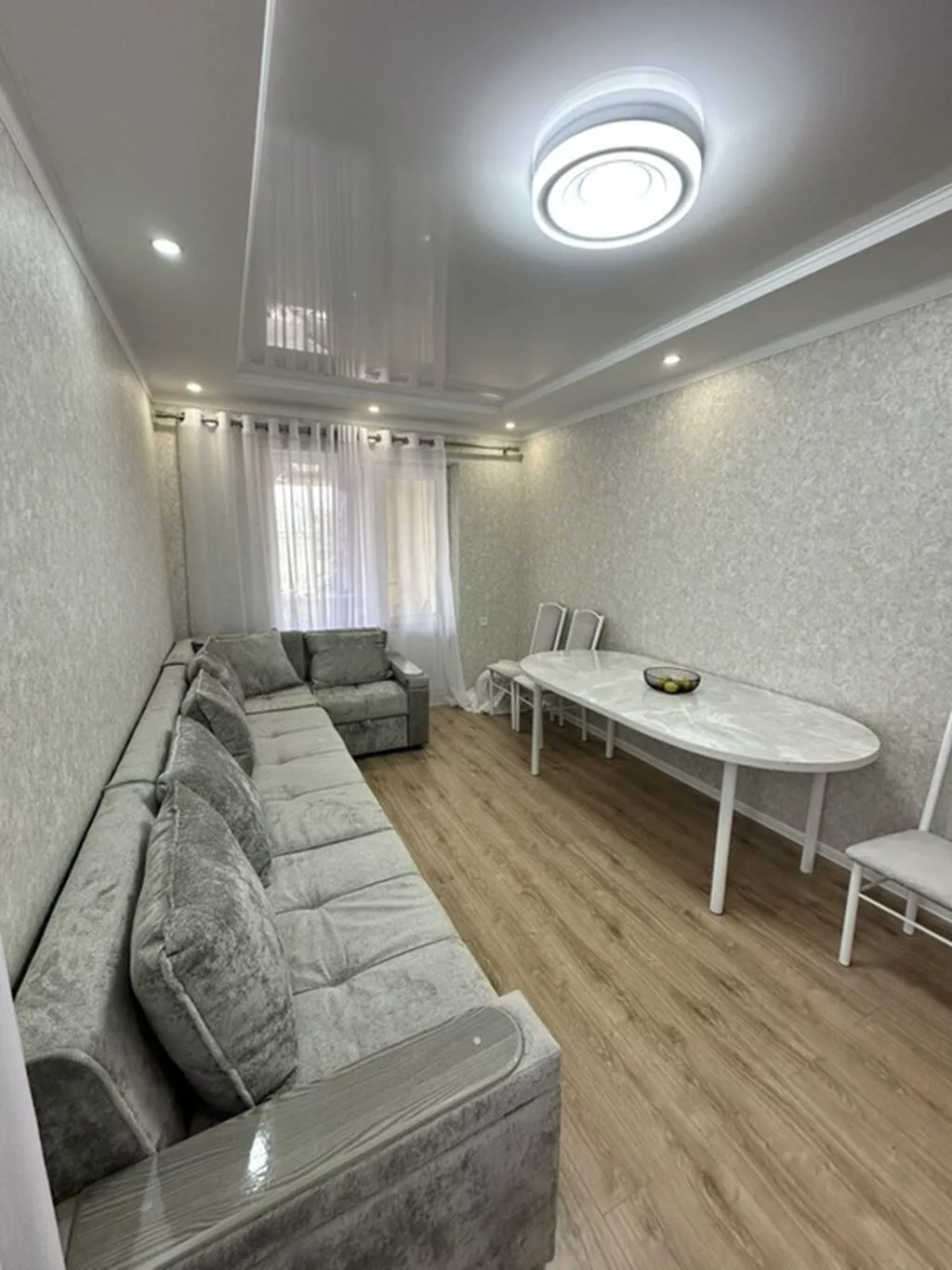 3 комнаты, 70 м², Индивидуалка, 1 этаж, Свежий ремонт