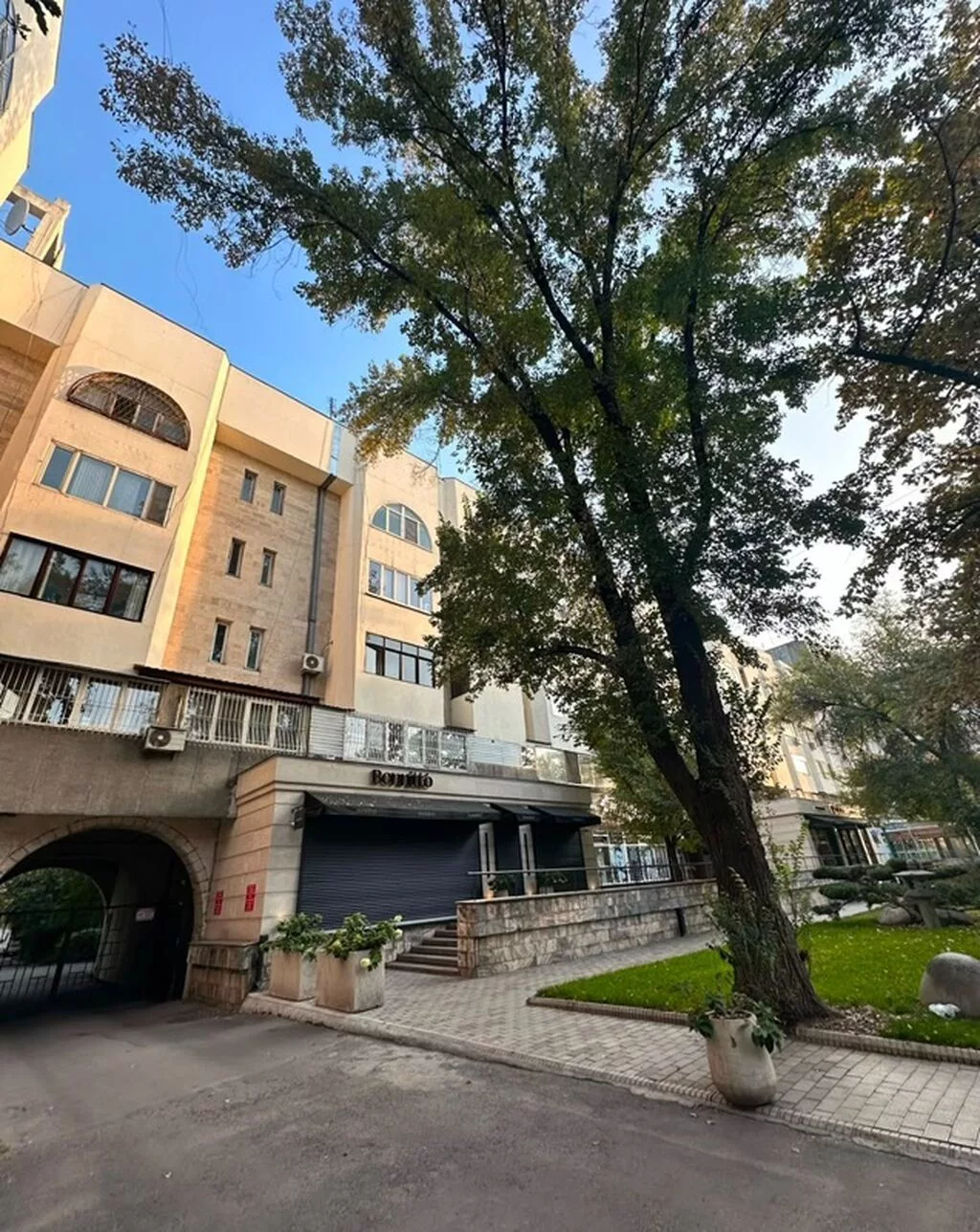 4 комнаты, 90 м², Золотой квадрат Индивидуалка, 2 этаж, Свежий ремонт