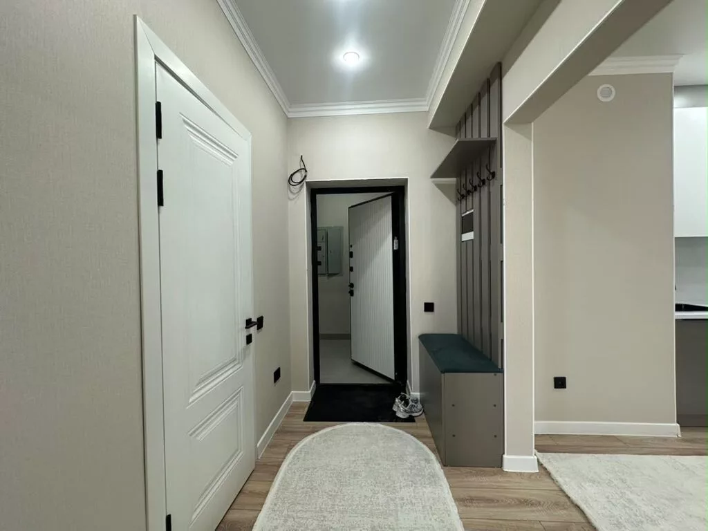 2 комнаты, 46 м², Восток-5 мкр Элитка, 10 этаж, Евроремонт