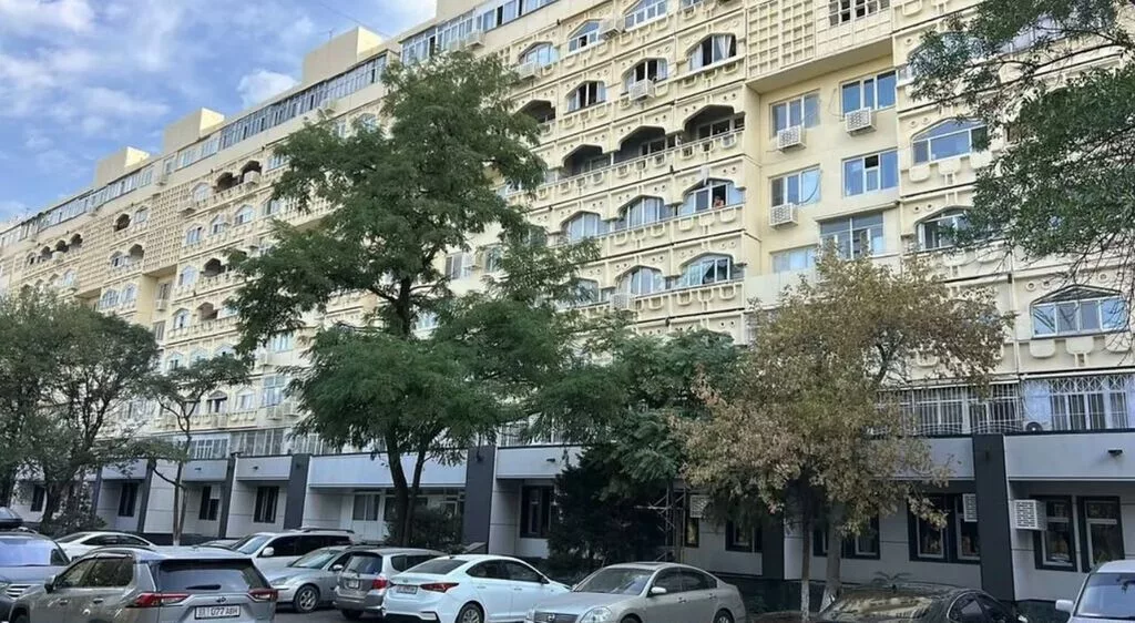 3 комнаты, 68 м², Золотой квадрат Индивидуалка, 4 этаж, Свежий ремонт