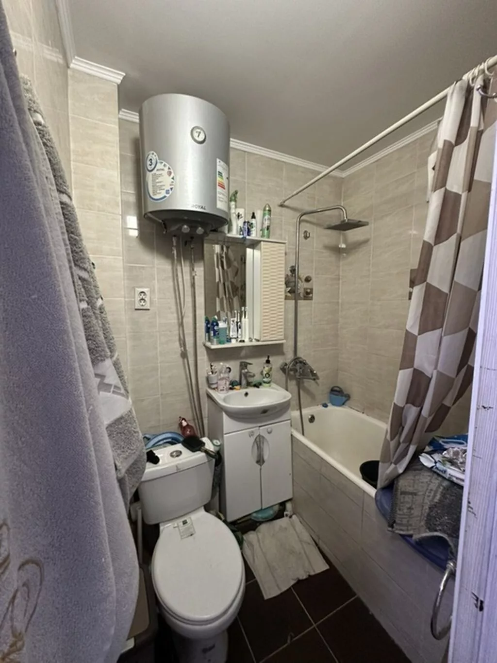 3 комнаты, 58 м², 10 мкр 104 серия, 4 этаж