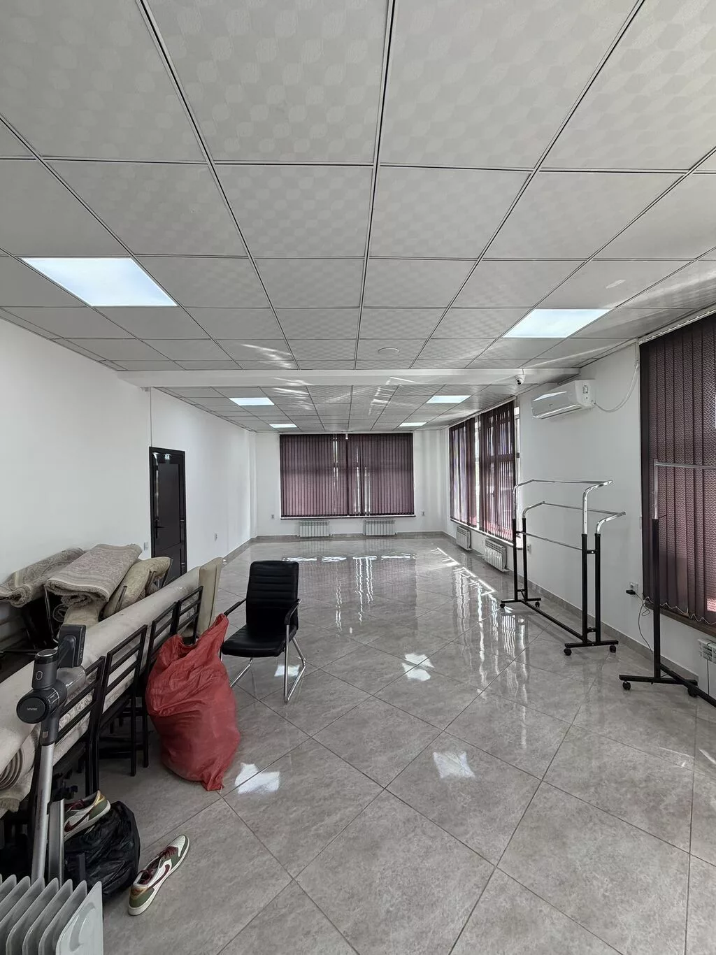 Аренда офисов, 90 м², 1 линия