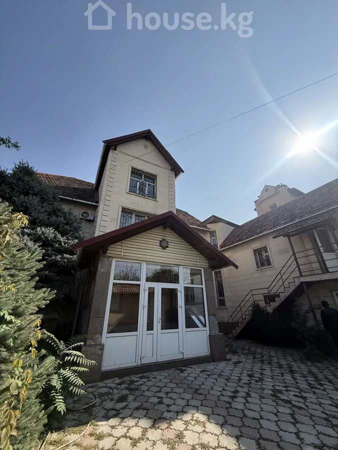 Аренда Дом, 6 и более: город Бишкек, Азия Молл - на долгий срок — за 437 850 ⃀ — MHouse (house.kg)