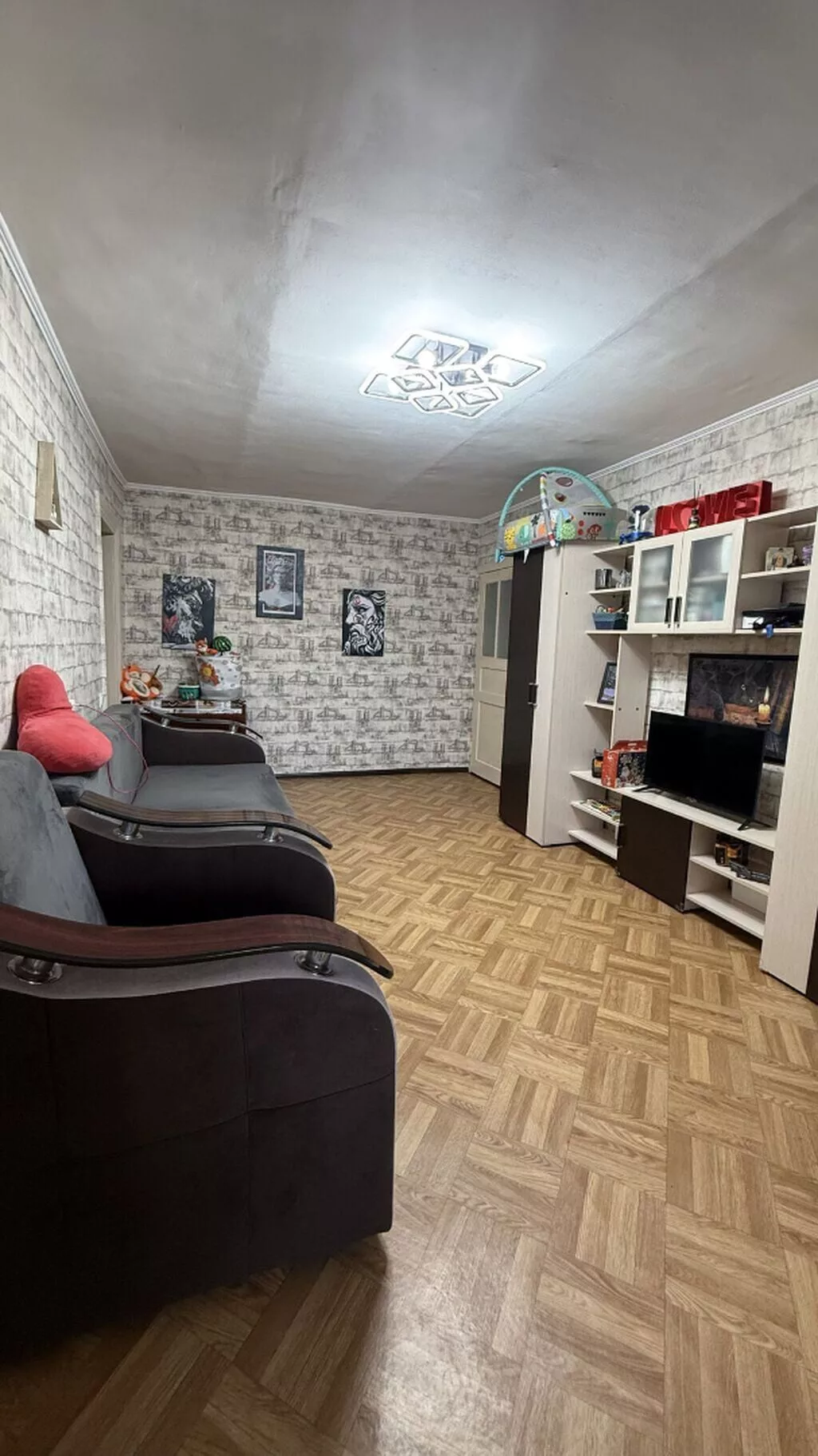 2 комнаты, 44 м², Молодая Гвардия Индивидуалка, 3 этаж, Косметический ремонт