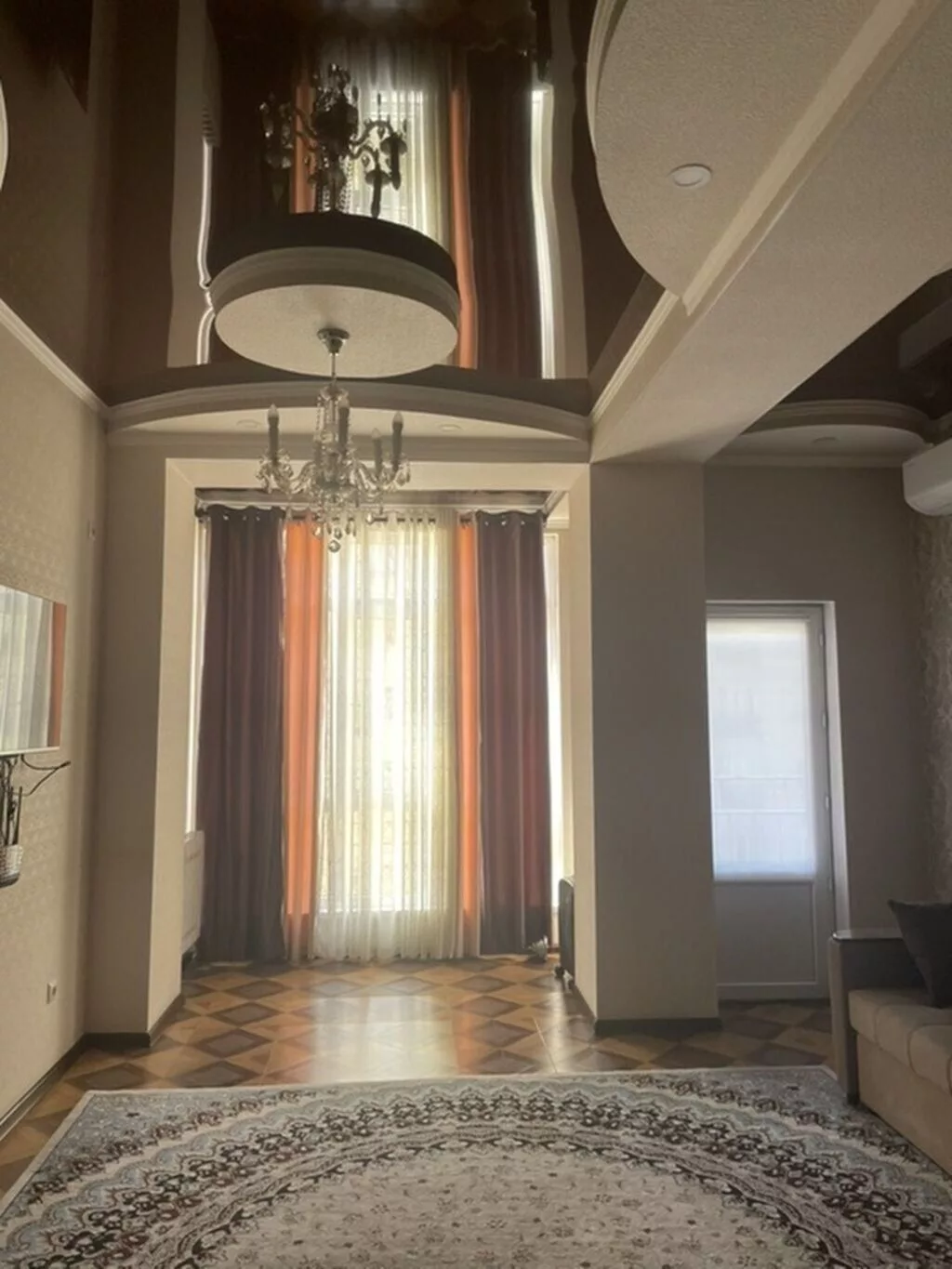 2 комнаты, 85 м², АЮ Гранд 5 этаж, Евроремонт