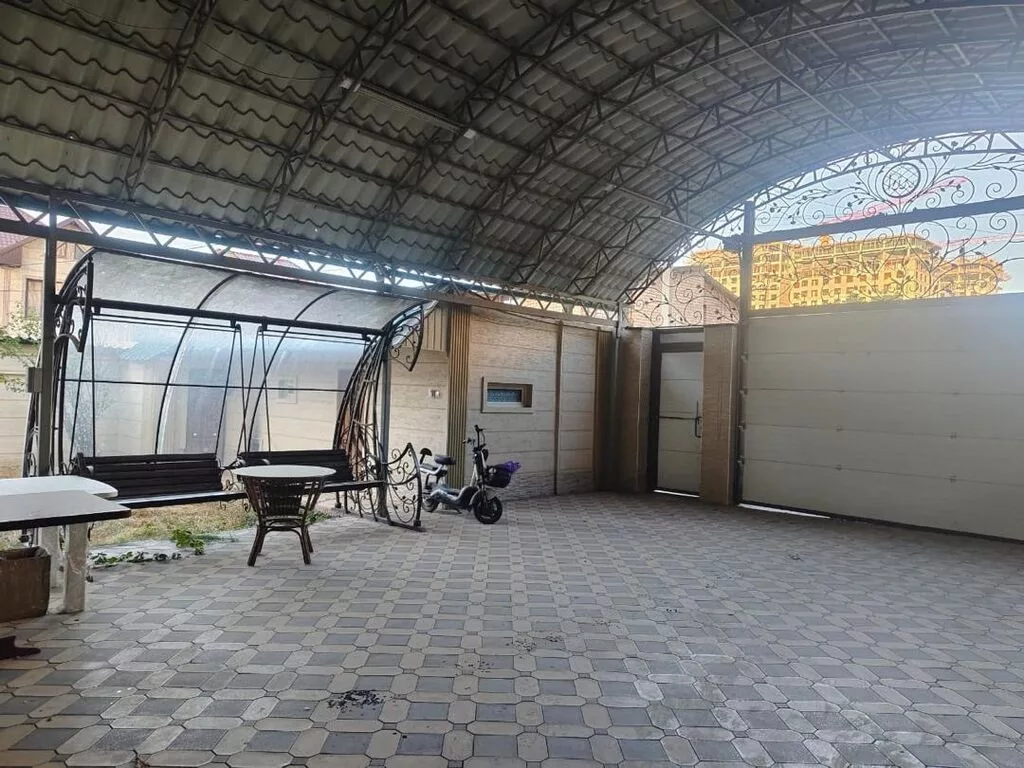 200 м², 5 комнат, Рабочий Городок, Без подселения