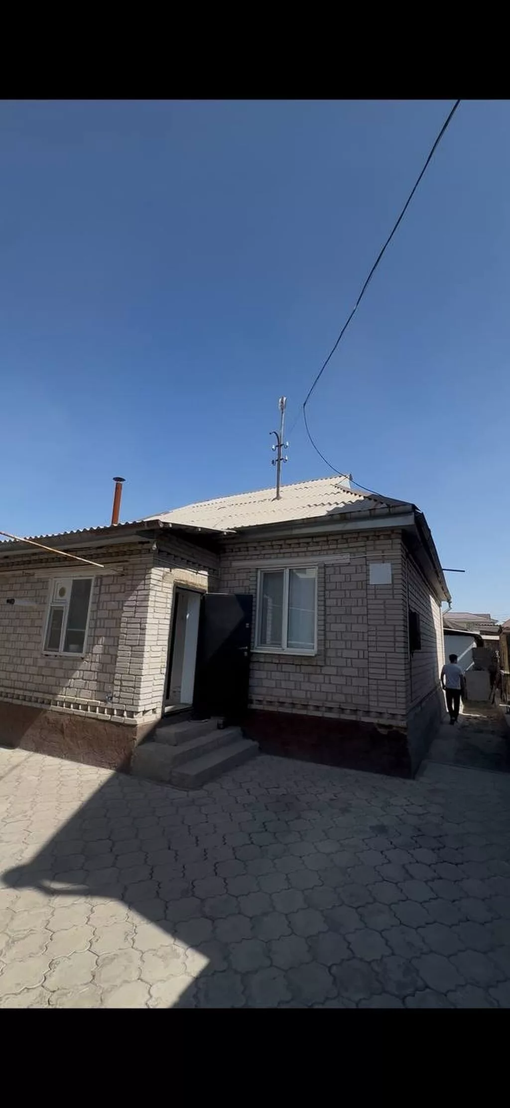 Продаётся дом | 4 сотки | ж/м Кок-Жар Цена: 190000 Подойдёт: для