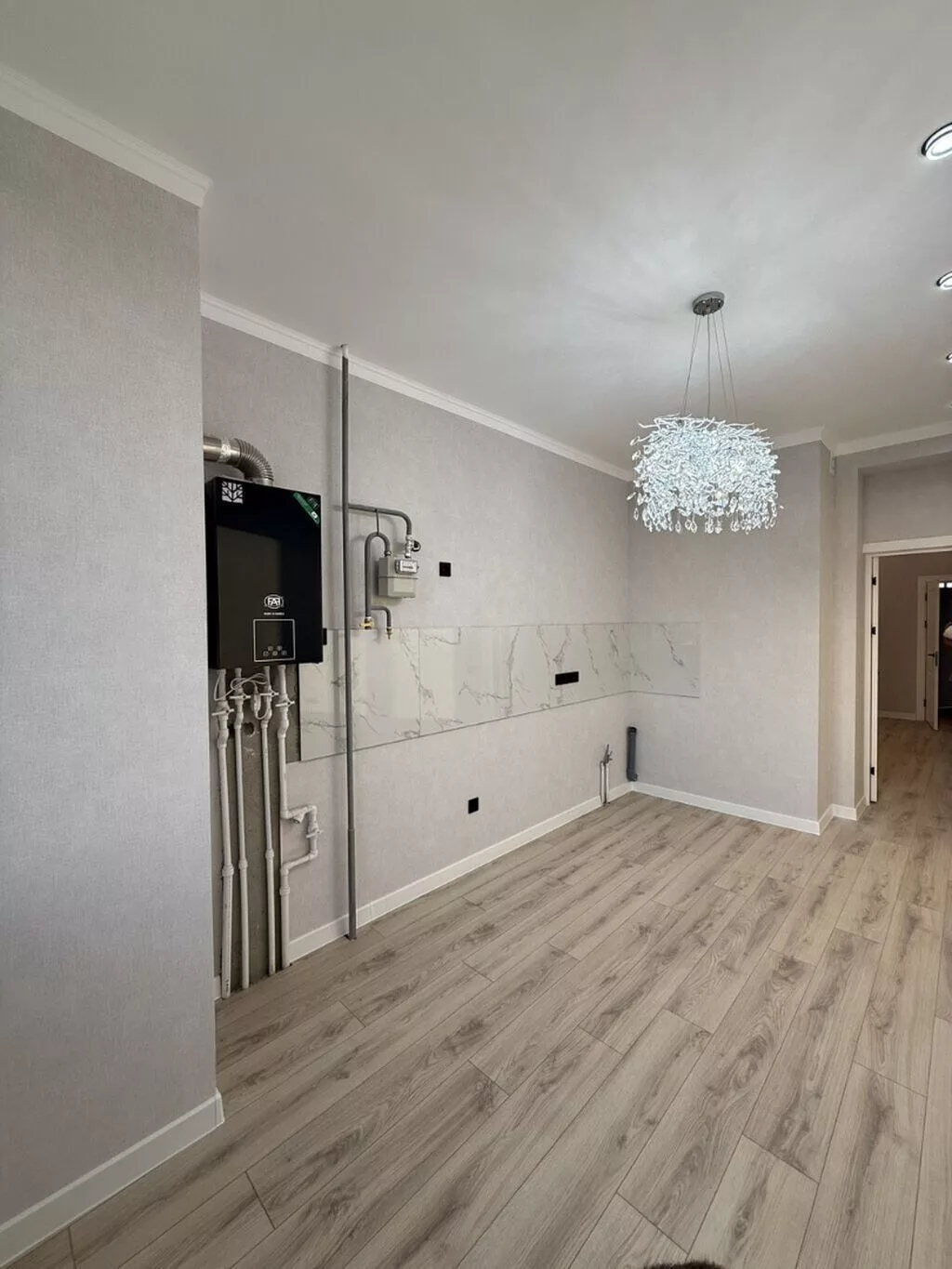 3 комнаты, 89 м², Тунгуч мкр Элитка, 11 этаж, Евроремонт