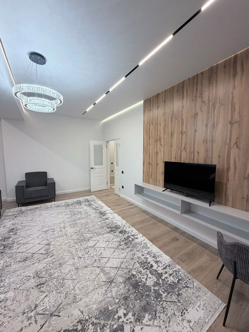 2 комнаты, 88 м², 12 мкр Элитка, 12 этаж