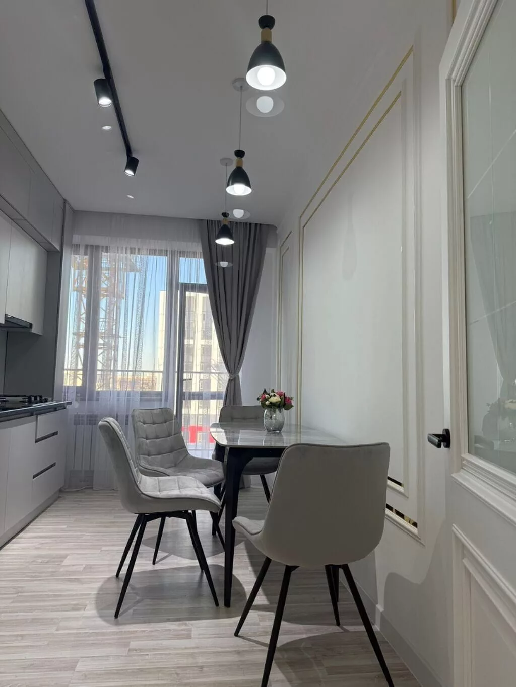 2 комнаты, 73 м², Восток-5 мкр Элитка, 8 этаж, Евроремонт