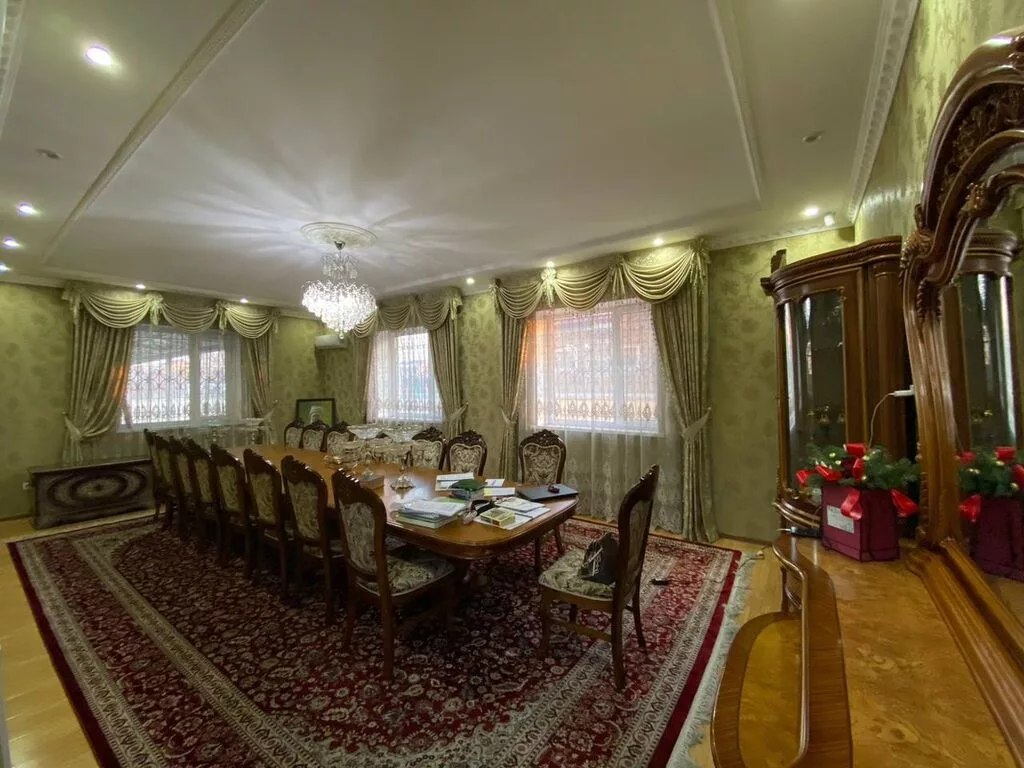 220 м², 6 комнат и более, Ак-Орго ж/м, Без животных
