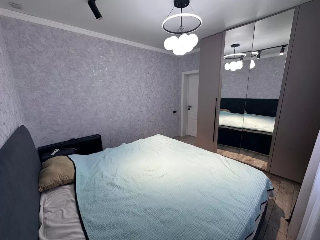 3 комнаты, 90 м², 4 соток, Бишкек, Арча-Бешик ж/м Агентство недвижимости
