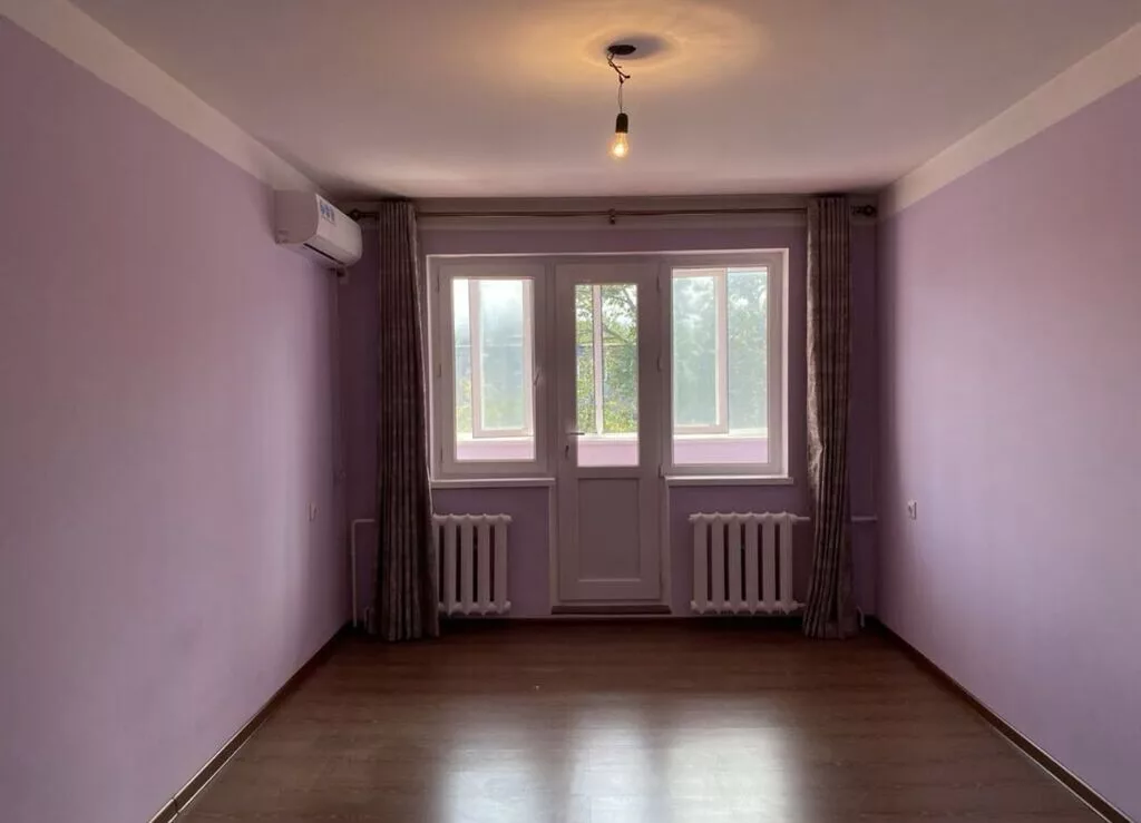 2 комнаты, 43 м², 10 мкр 104 серия, 4 этаж, Евроремонт