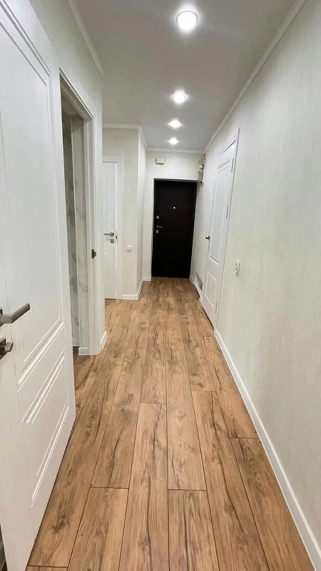 3 комнаты, 65 м², Таатан ТЦ 104 серия, 4 этаж, Свежий ремонт