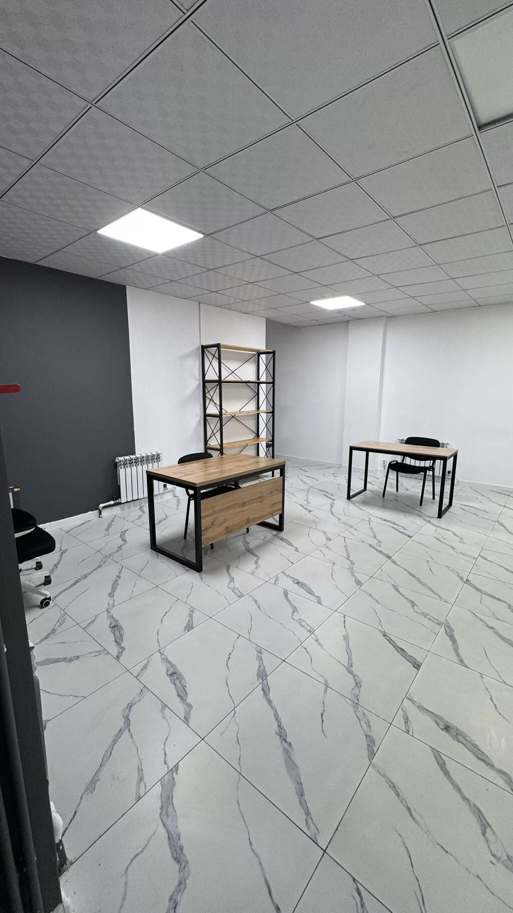 Аренда офисов, 50 м², В жилом комплексе, С отдельным входом, С отдельным сан узлом