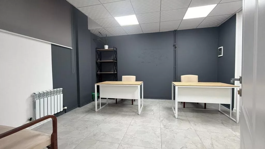 Сдаю Офис целиком: Сдаю IT-компания, 50 м², В торговом центре, С ремонтом
