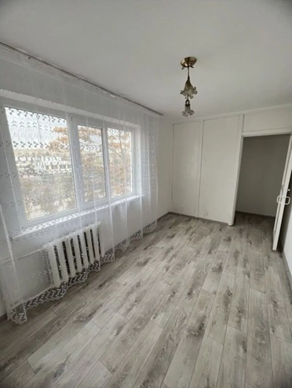 2 комнаты, 43 м², 7 мкр 104 серия, 4 этаж, Евроремонт