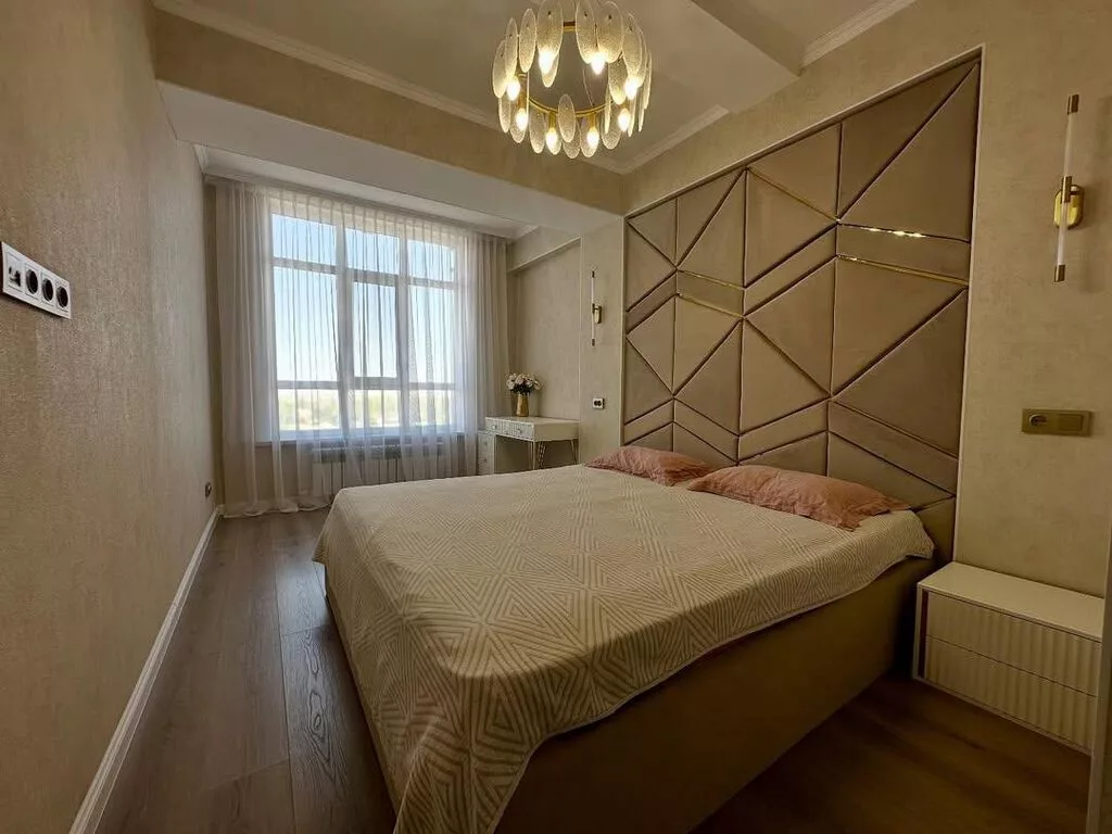 4 комнаты, 102 м², Аламедин-1 мкр Элитка, 8 этаж, Дизайнерский ремонт