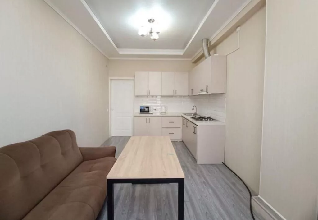 2 комнаты, 67 м², Асанбай мкр Элитка, 1 этаж, Свежий ремонт