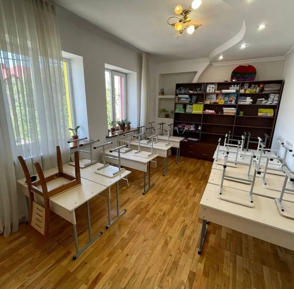 6 комнат и более, 409 м², 8 соток, Бишкек, Вефа ТЦ Агентство недвижимости