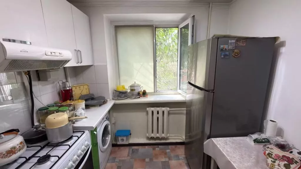 1 комната, 32 м², Золотой квадрат Индивидуалка, 1 этаж, Косметический ремонт