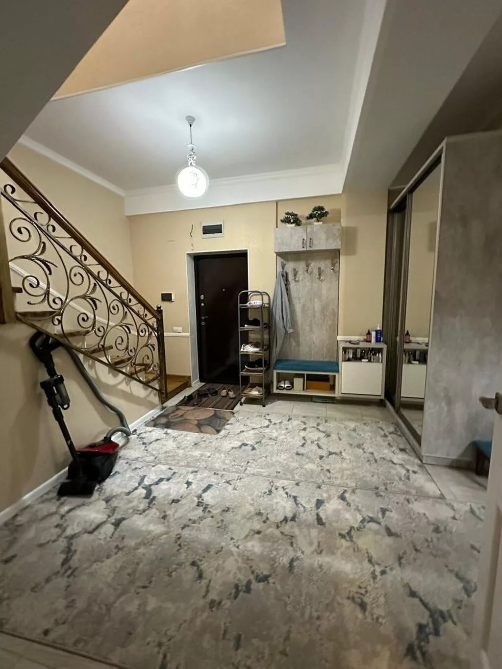 6 комнат и более, 150 м², 12 этаж