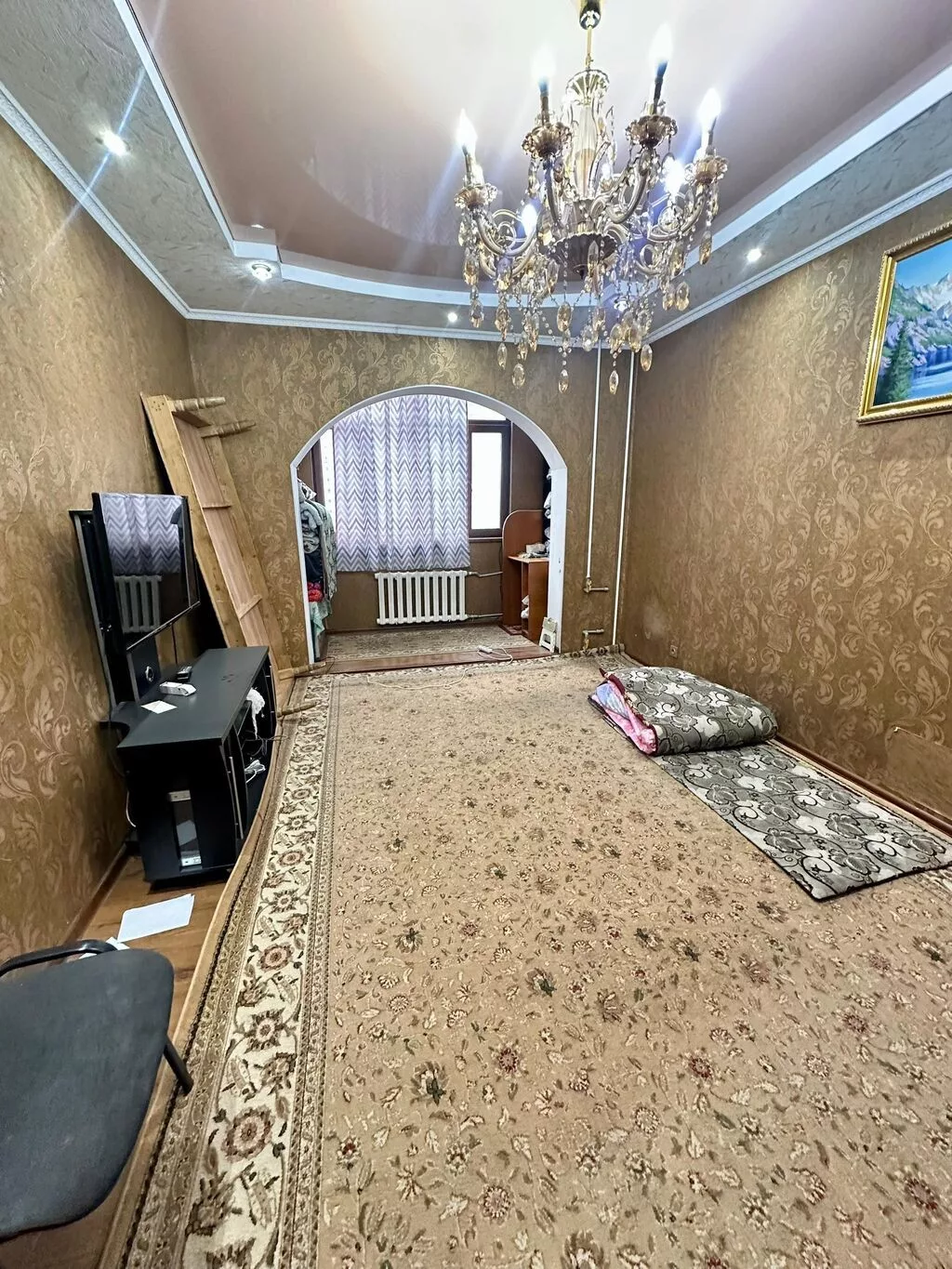 3 комнаты, 63 м², Пишпек 106 серия, 7 этаж, Старый ремонт