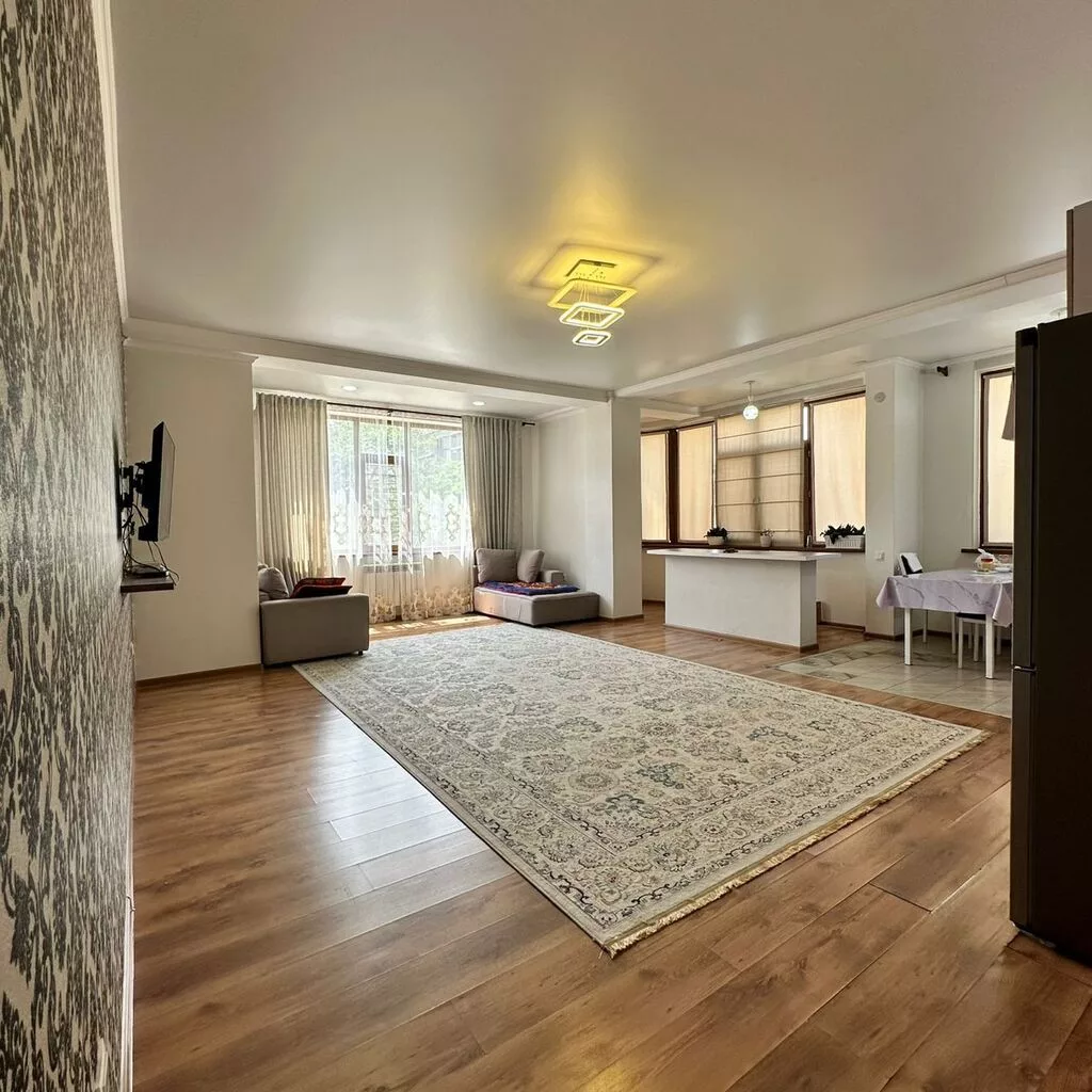 3 комнаты, 98 м², Элитка, 2 этаж, Евроремонт