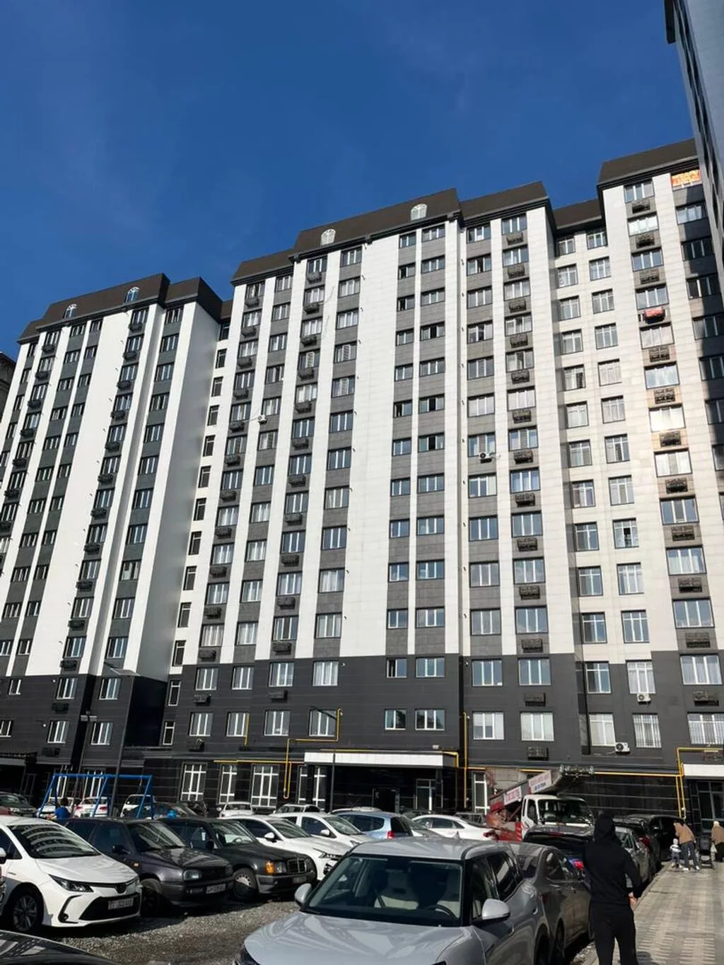 2 комнаты, 70 м², Кок-Жар ж/м Элитка, 2 этаж, ПСО (под самоотделку)