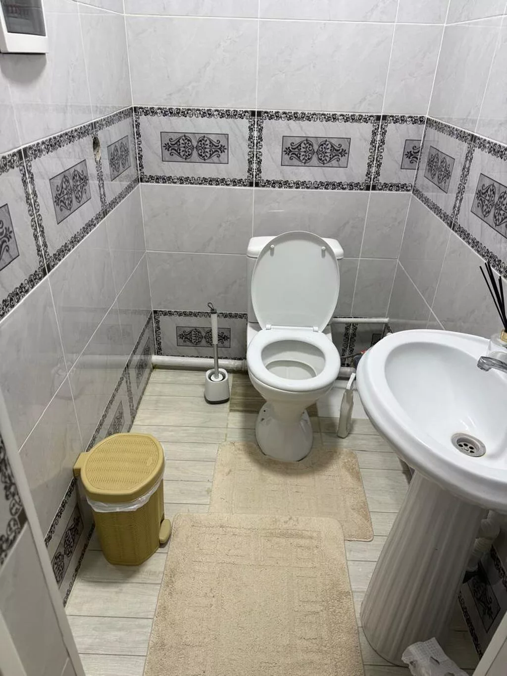 🏡 СРОЧНО СДАЁТСЯ НОВЫЙ 2-ЭТАЖНЫЙ ДОМ 📍 Оскон-Ордо — всего 10 минут от